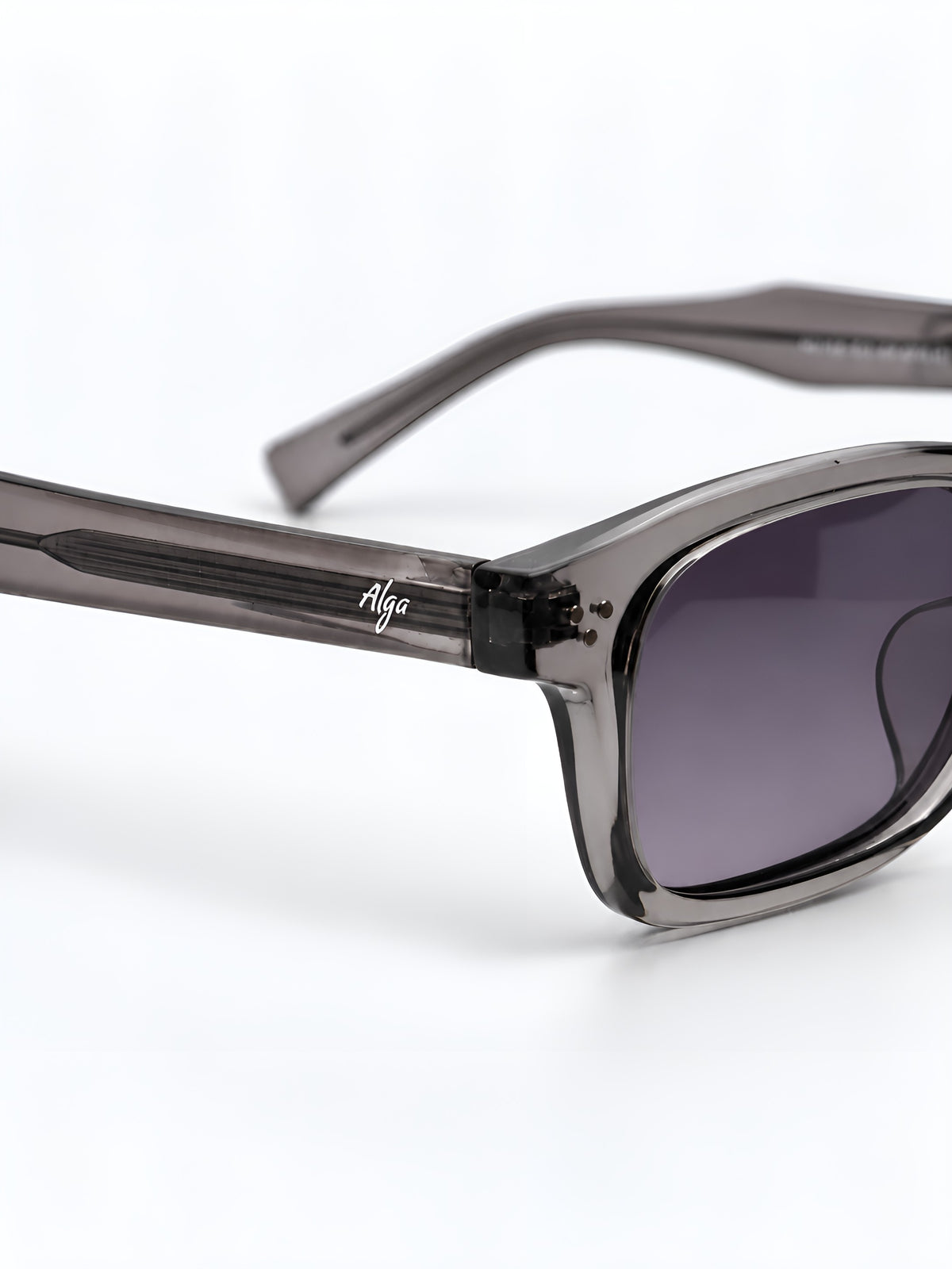 Cliff Translucent Grey | Purple Smoke