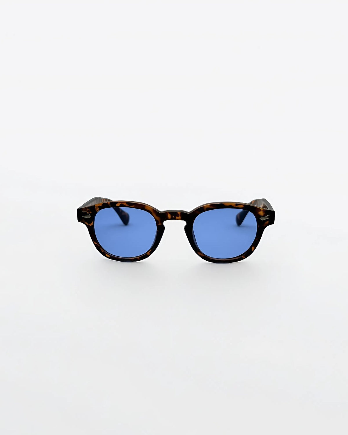 Front view of harbor tortoise blue sunglasses by Alga.